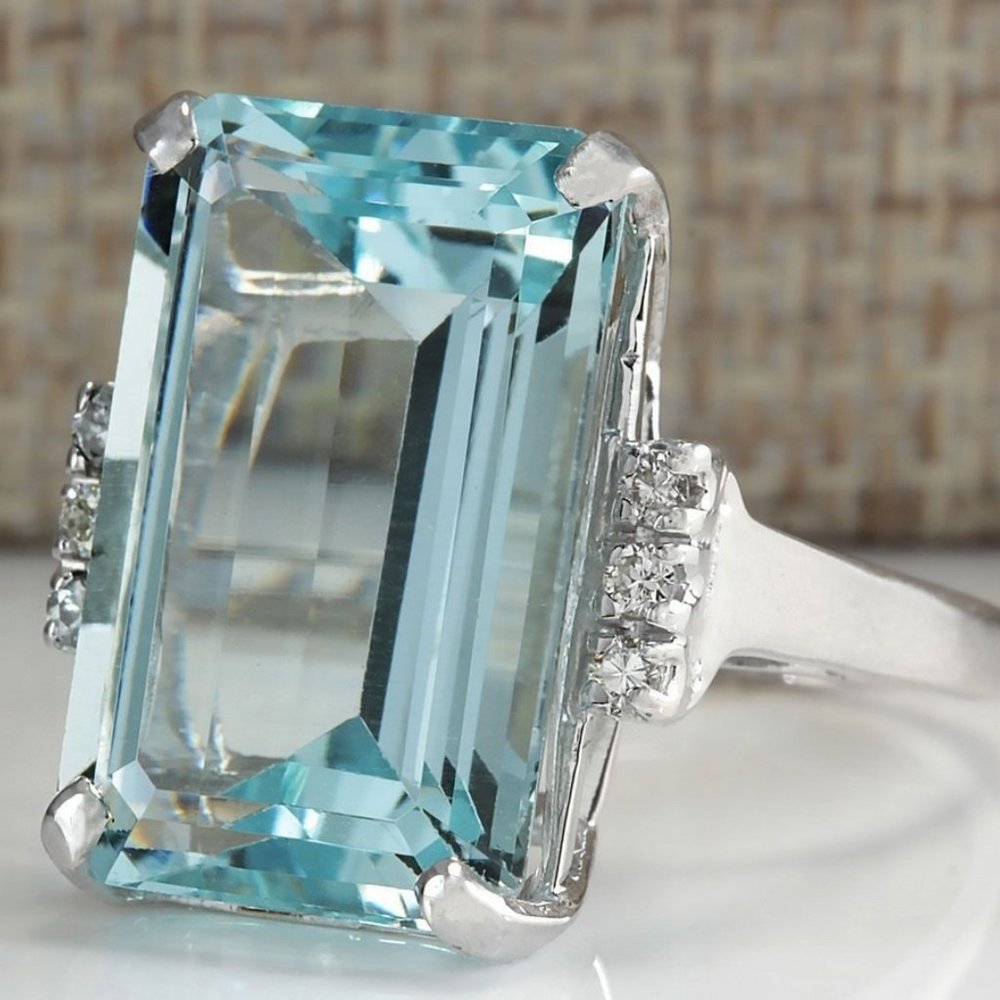 925 Sterling Silver Blue Aquamarine Diamond Ring - Picture 4 of 6